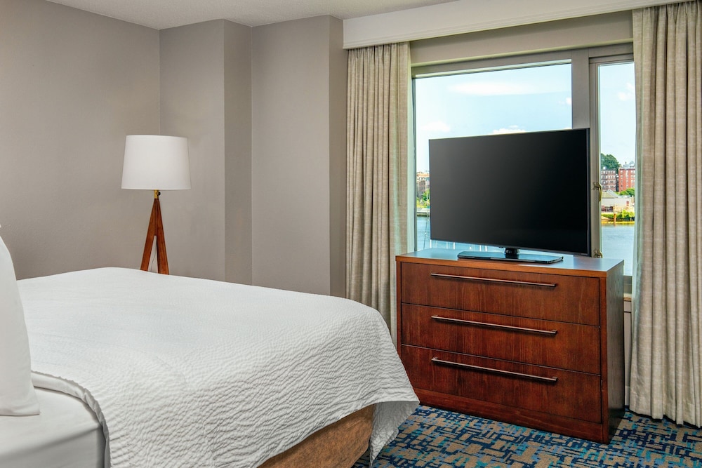 Residence Inn by Marriott Boston Harbor on Tudor Wharf - photo 10