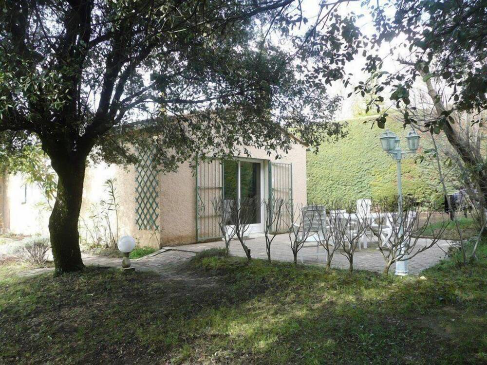 Pain818 in Bedoin, France