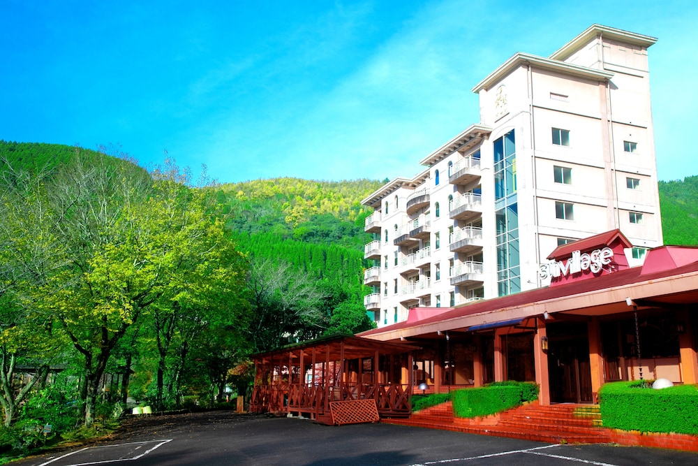 Milky Spa Sunvillage — hotel in Hita