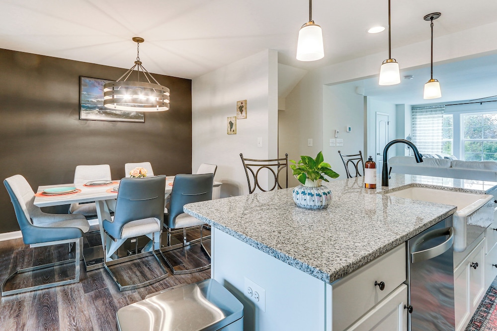 2 Mi to Hollywood Casino: Charles Town Townhome - photo 7