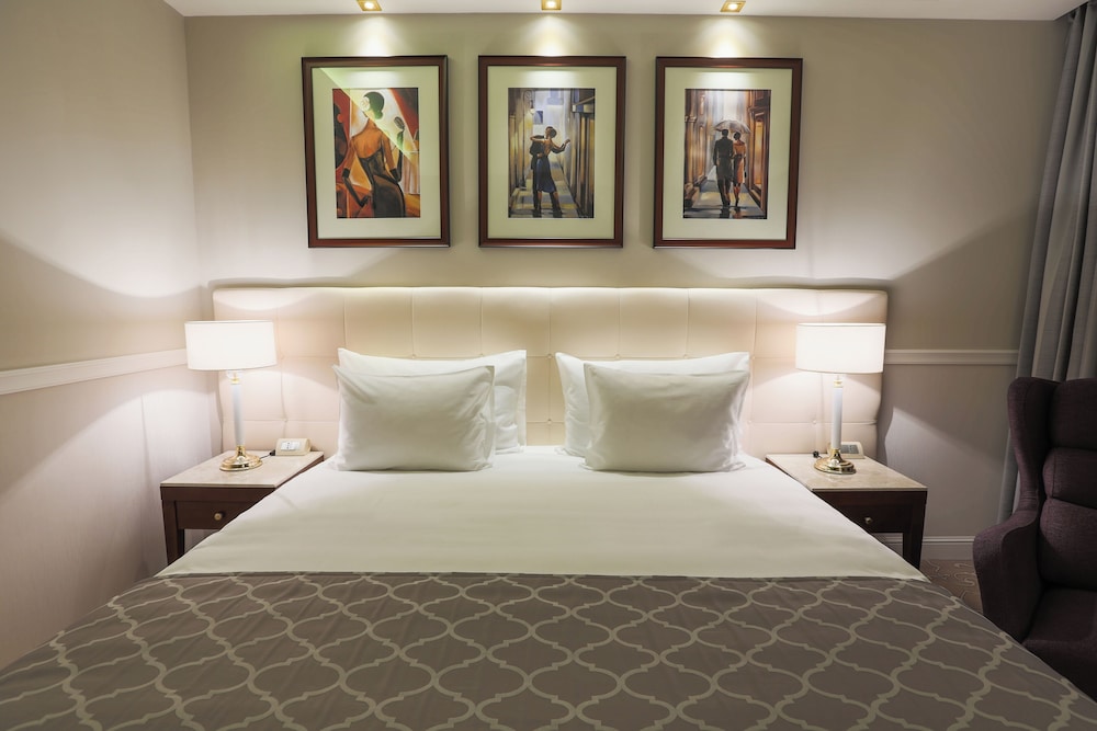 International Iasi Hotel — 4-Star Luxury Hotel in Iasi, Romania