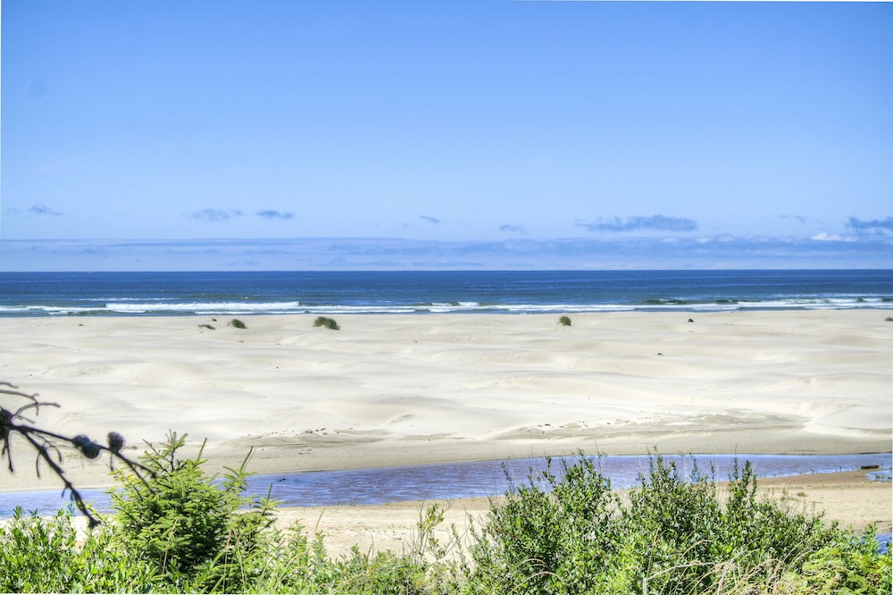 Little Creek Cove Beachfront Resort - photo 72
