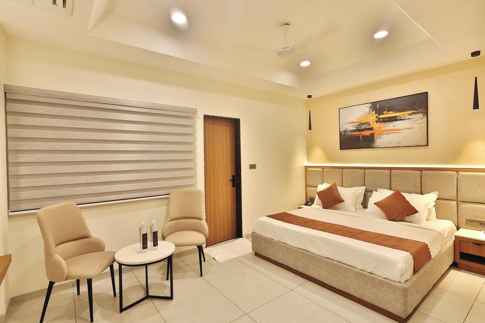 Hotel Skyvista - last minute hotel in Indore