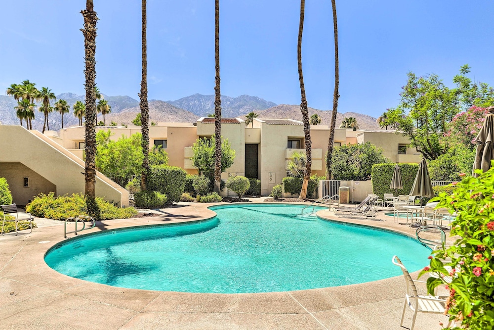 Palm Springs Hideaway w Resort Amenities - featured photo