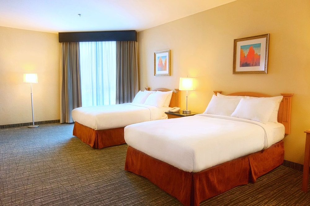 DoubleTree Suites by Hilton Hotel McAllen - photo 13