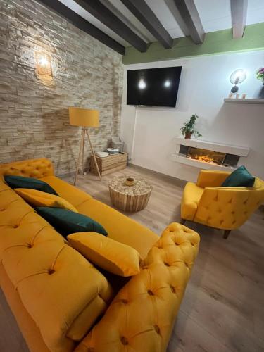 Appart Hotel Le 8 Le Duplex in Macon, France