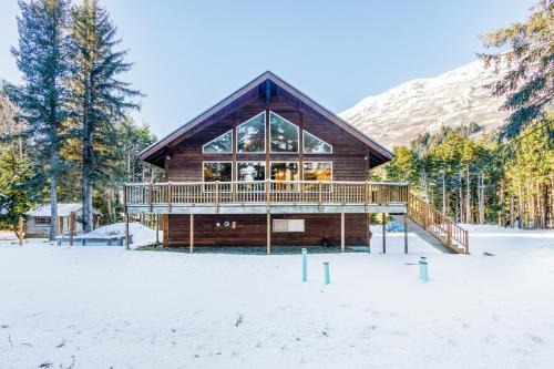 Monarch Mine — 4-Star Luxury Hotel in Girdwood, United States