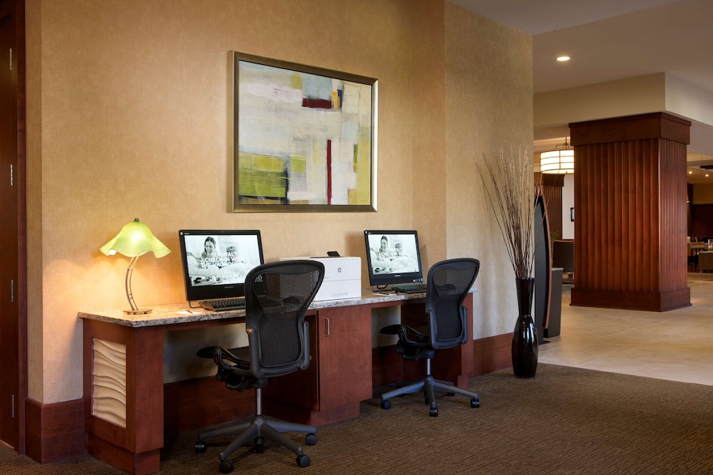 Hilton Grand Vacations Club Las Palmeras Orlando - photo 49