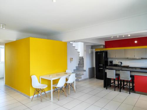 KYMA Apartments Athens Acropolis 15 — 4-Star Luxury Hotel in Athens, Greece