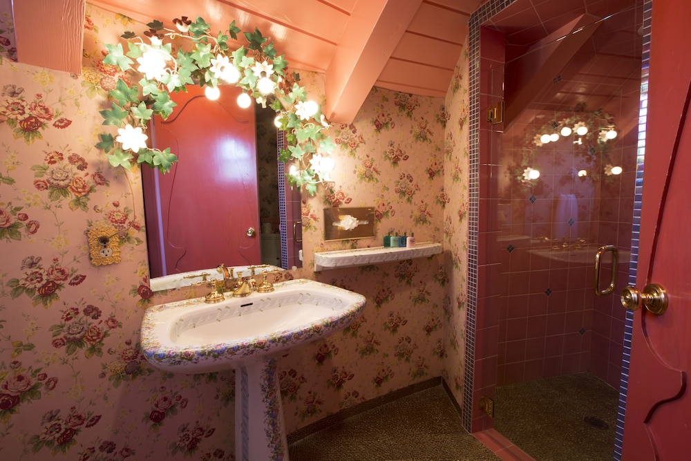 Madonna Inn - photo 208