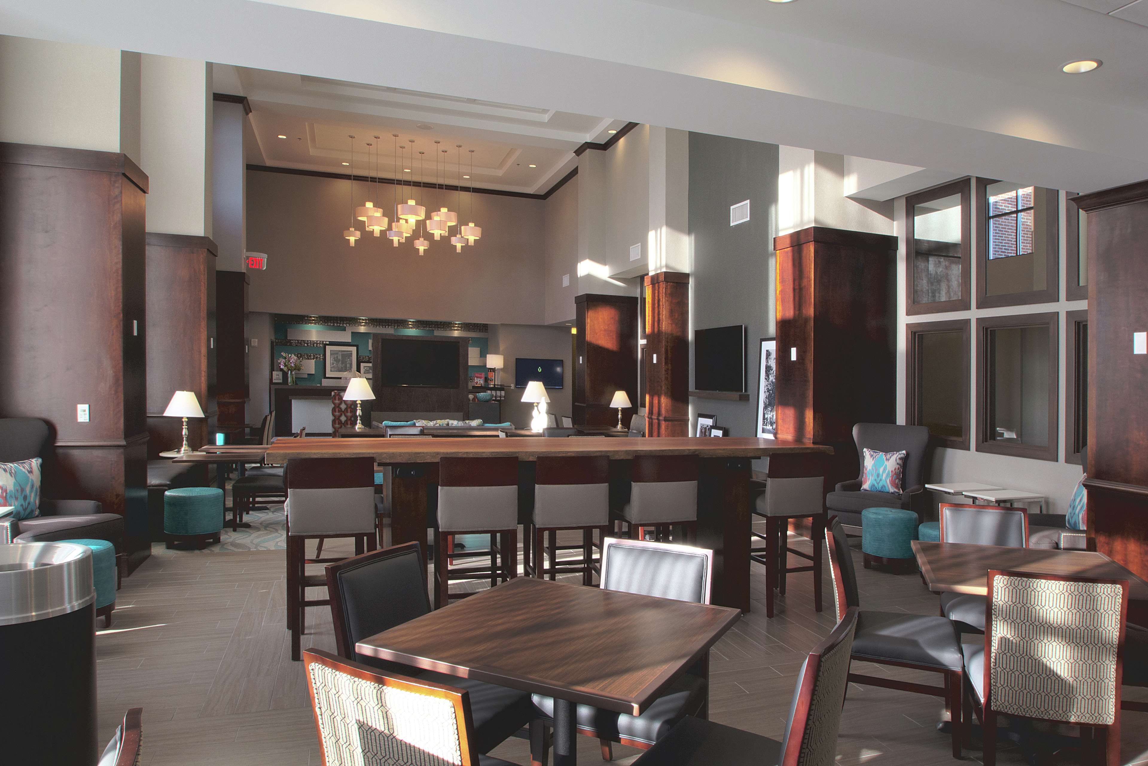 Hampton Inn & Suites Columbus University Area - photo 9