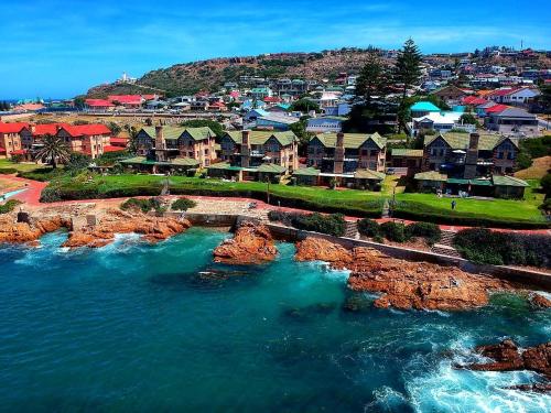 Beacon Wharf George Hay 5 Seafront Accommodation — 4-Star Luxury Hotel in Mossel Bay, South Africa