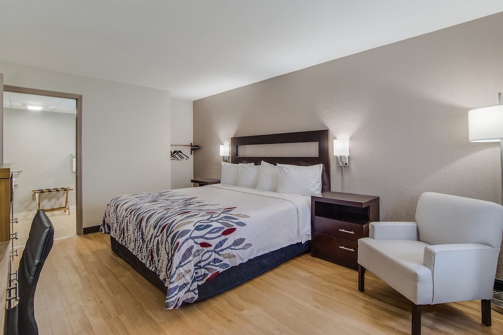 Red Roof Inn St George SC - photo 10
