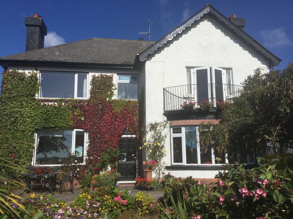 The Sands B&B Rostrevor — 4-Star Luxury Hotel in Rostrevor, United Kingdom
