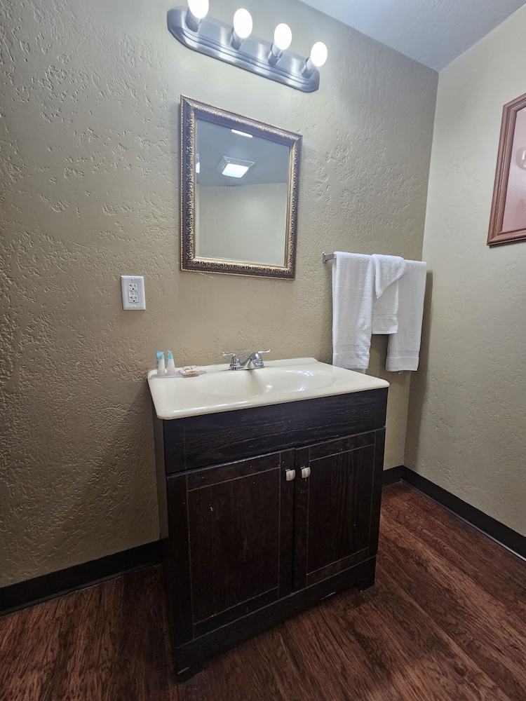 Redrock Country Inn - photo 13