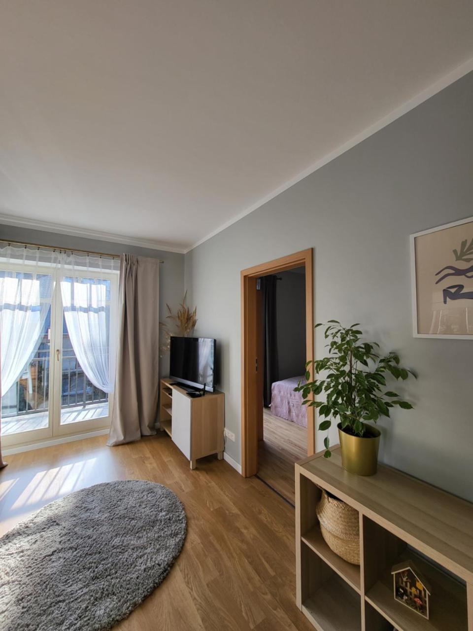 Sunny Apartment Blizej Zdroju — 4-Star Luxury Hotel in Polanica-Zdroj, Poland