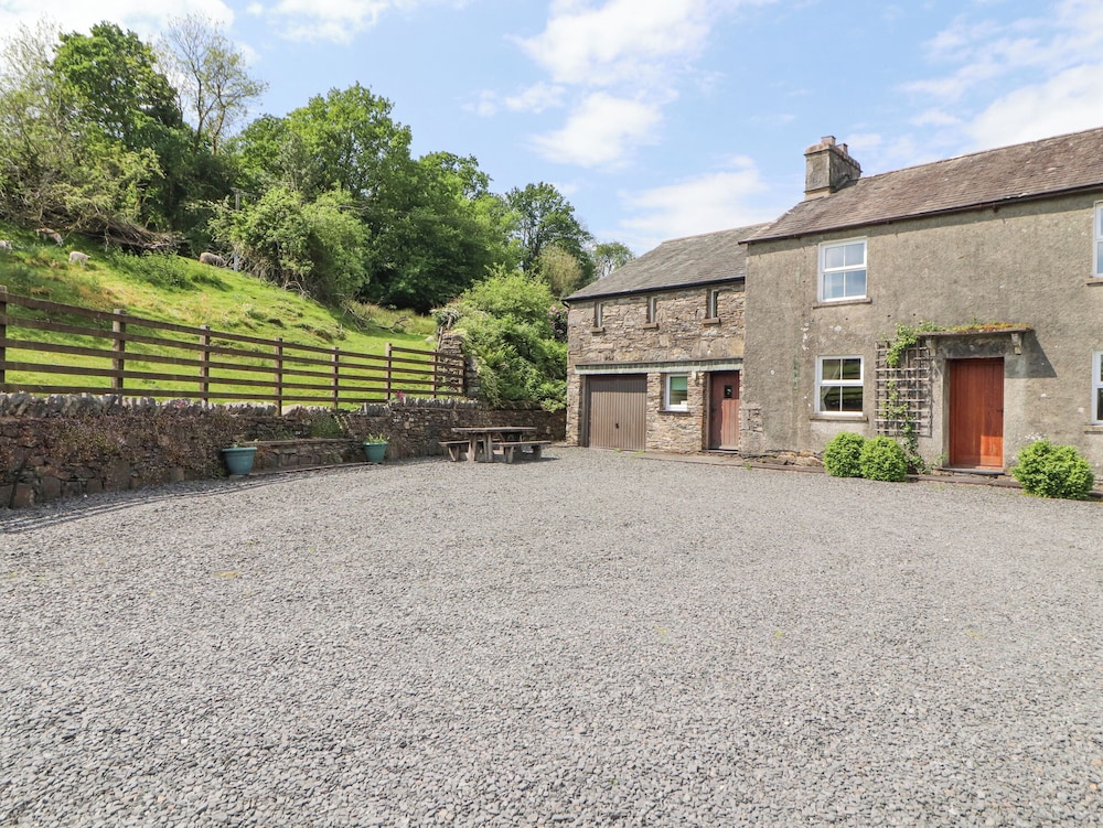 Goswick Hall - carbon neutral hotel in Unknown City