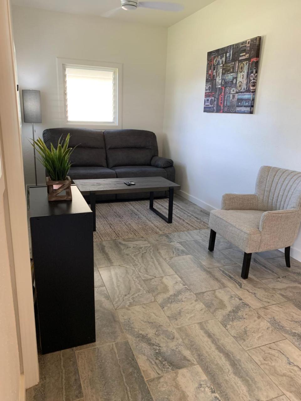 Downtown Hilo Apt L — 4-Star Luxury Hotel in Hilo, United States