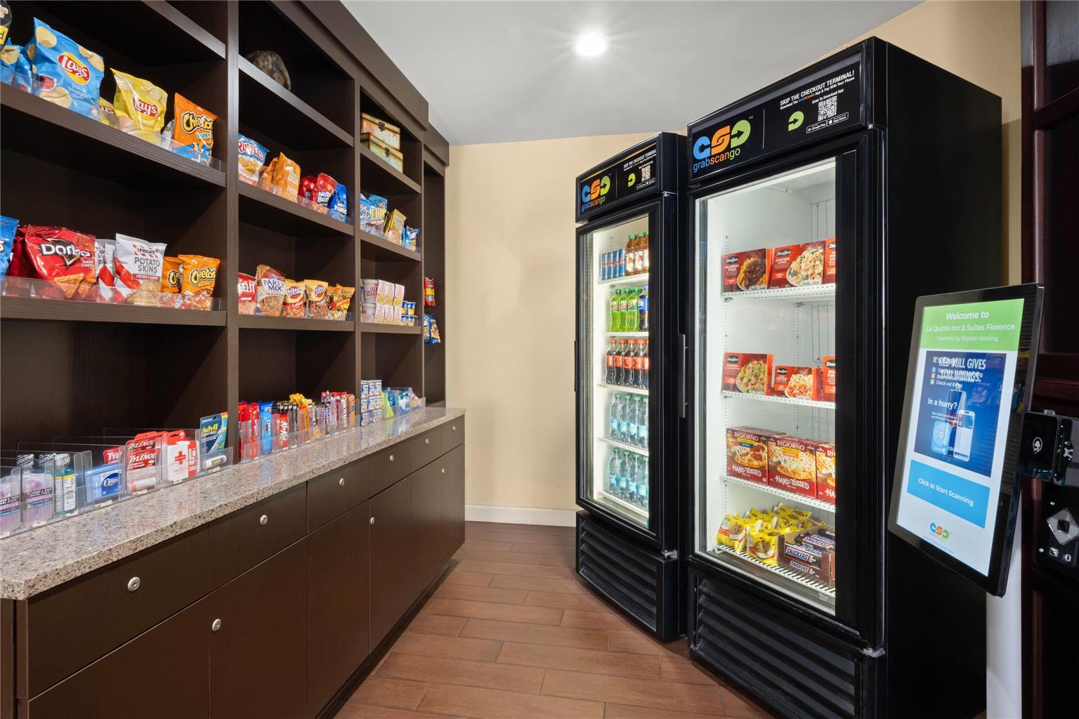 La Quinta Inn & Suites by Wyndham Florence - photo 86