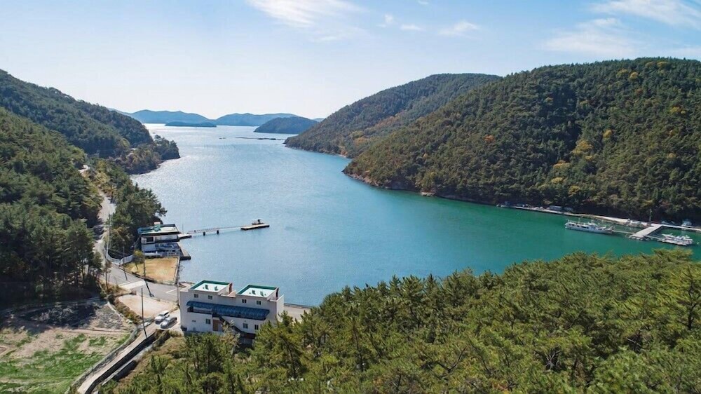 Dream Pension — 4-Star Luxury Hotel in Kosong, South Korea