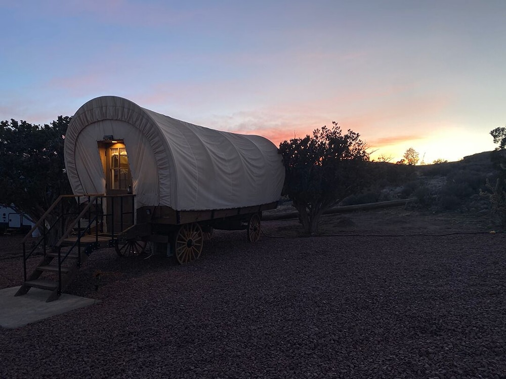 Grand Canyon Glamping Resort - photo 30