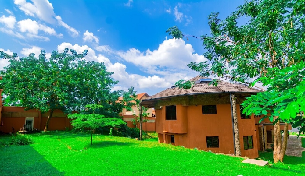 Trois Ore Residences & Green Earth Bistro in Ibadan, Nigeria