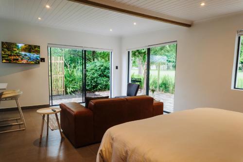 Heather Road Cottages — 4-Star Luxury Hotel in George, South Africa