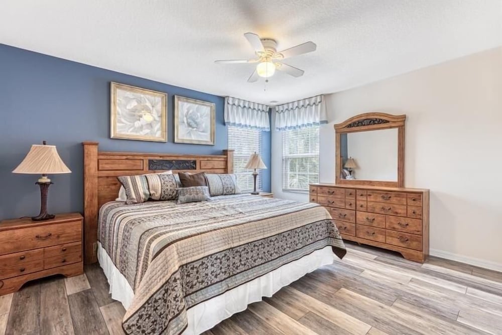 new Splash Of Magic At Solterra Resort 6 Bedroom Home - photo 5