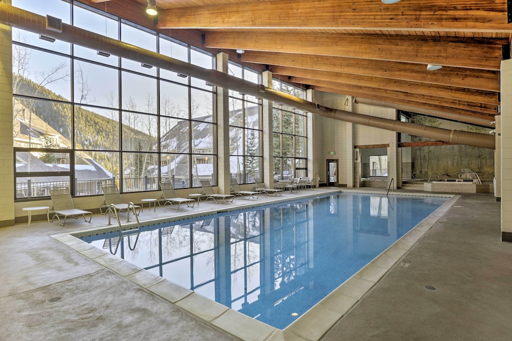 2 Mi to Keystone Resort Condo with Hot Tub Access - featured photo