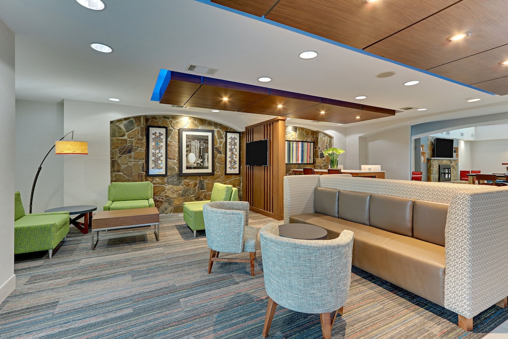 Holiday Inn Express Hotel & Suites Weatherford by IHG - photo 81