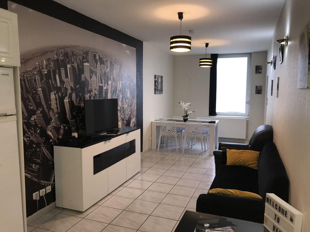 Sympathique Logement En Centre Ville — Verdun