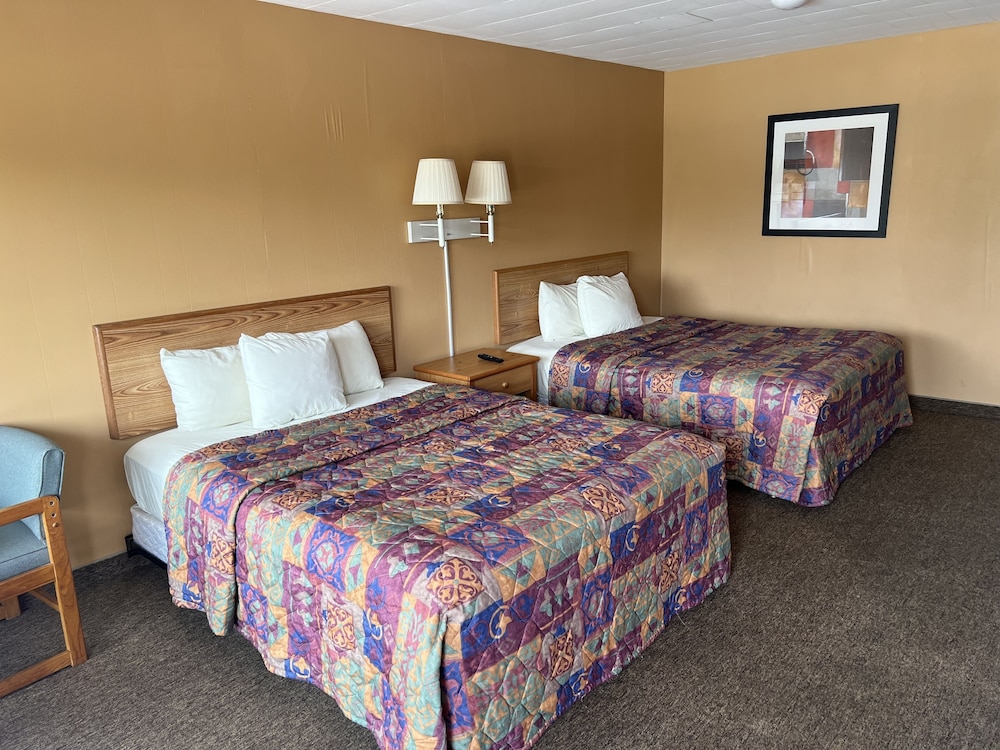 All Star Inn & Suites - photo 126