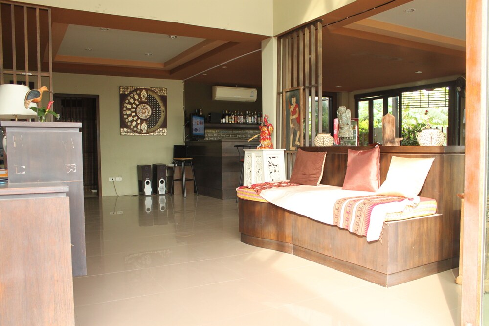 i Stay Boutique Hua Hin — hotel near Hua Hin Airport