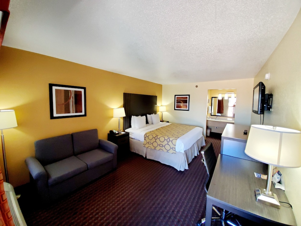 Baymont by Wyndham Goodlettsville Nashville - photo 14