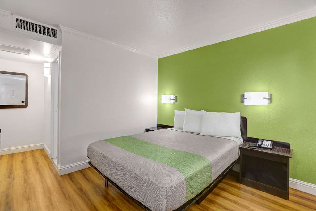 Motel 6 King City CA - photo 13
