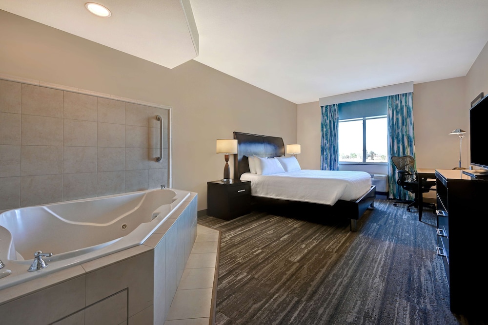 Hilton Garden Inn San Bernardino - photo 21