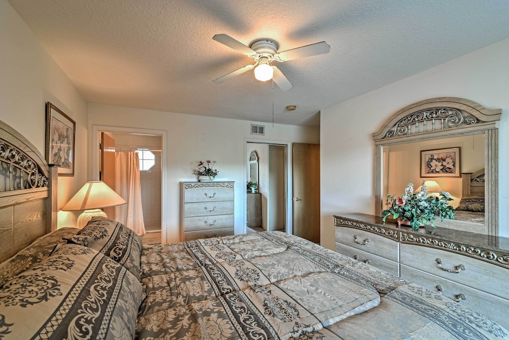 Close to Disney and Resort Perks Kissimmee Condo - photo 7