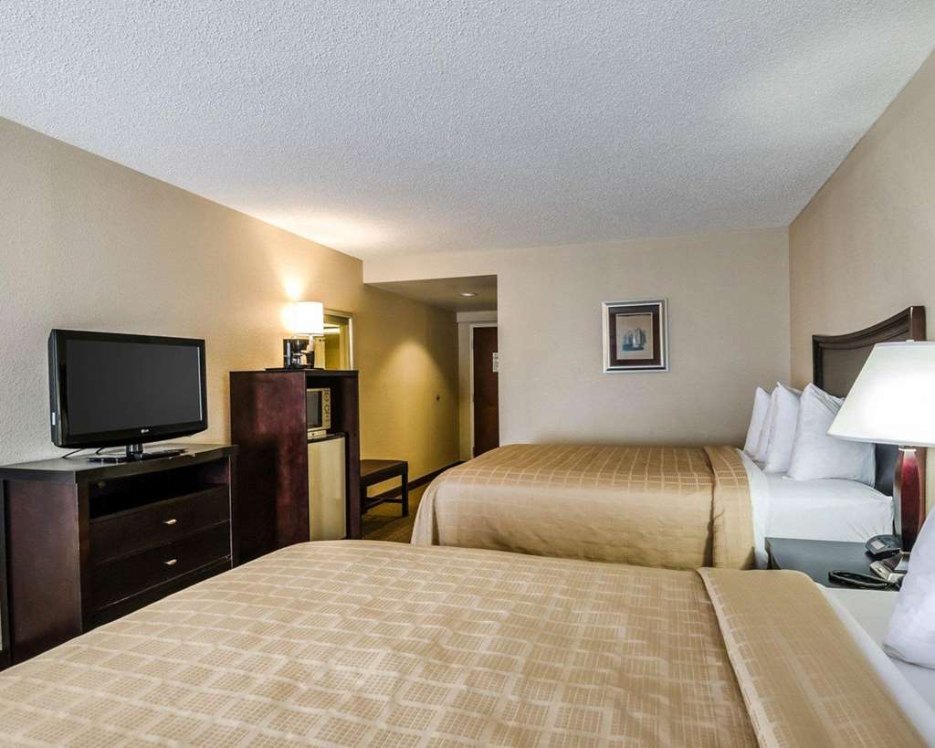 Quality Inn Troutville Roanoke North - photo 16