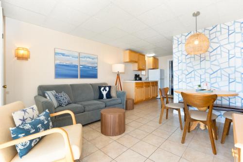 Kebek 3 Oceanside Motel - photo 17