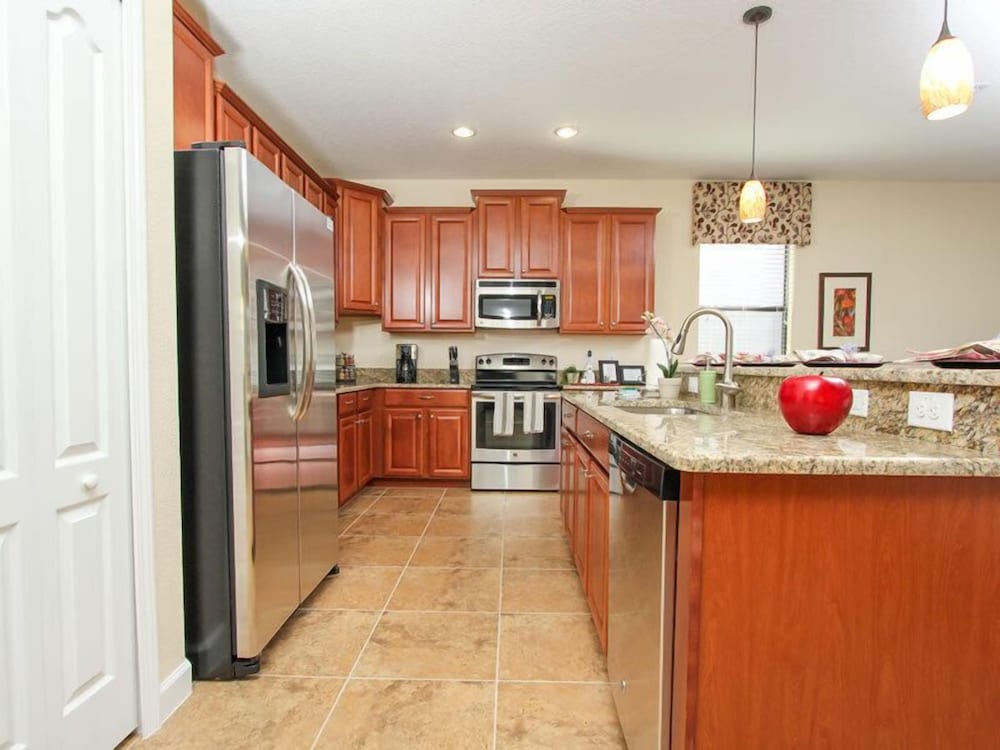 Ov3851 Champions Gate Resort 4 Bed 3 Baths Townhome - photo 17