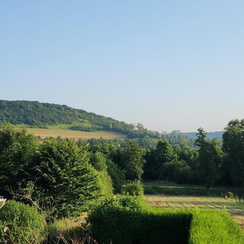 Les beaux jours chez dali - last minute hotel in Unknown City