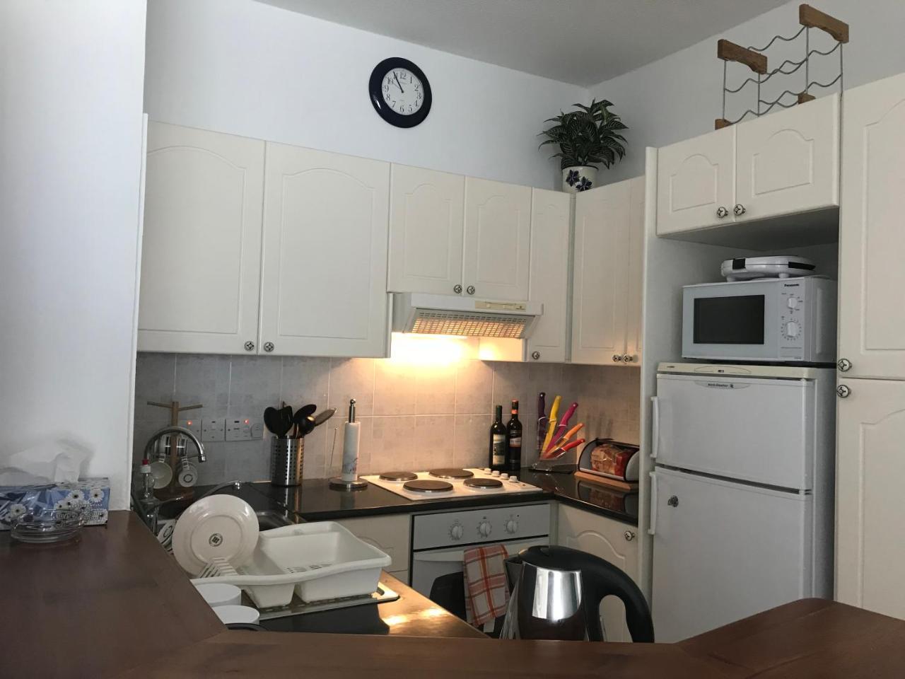 Kings Palace fabulous pool side 2 bed apartment