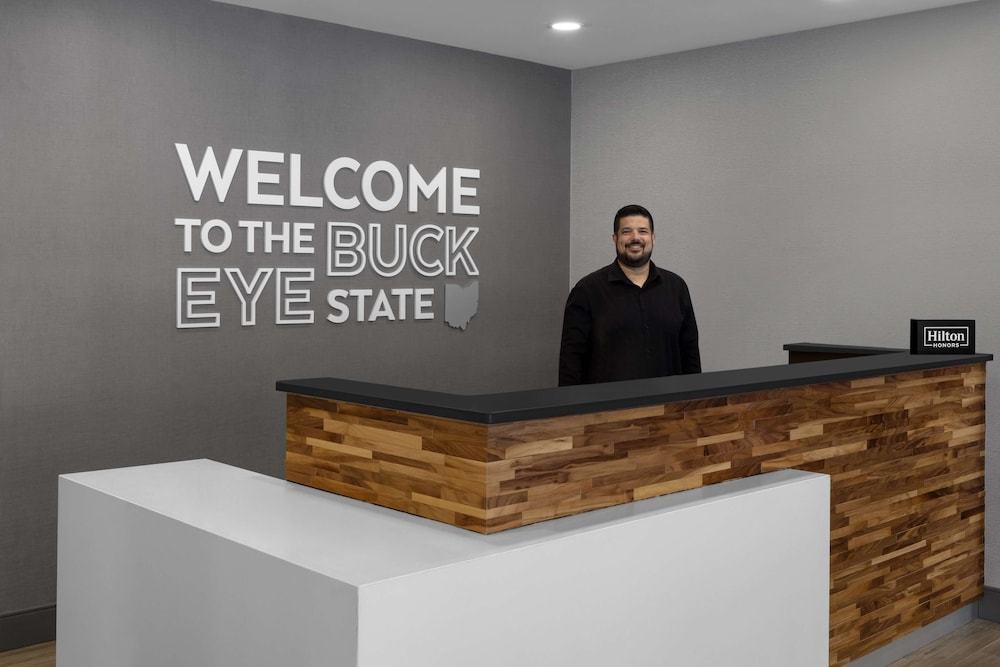 Hampton Inn Cleveland Downtown - photo 4