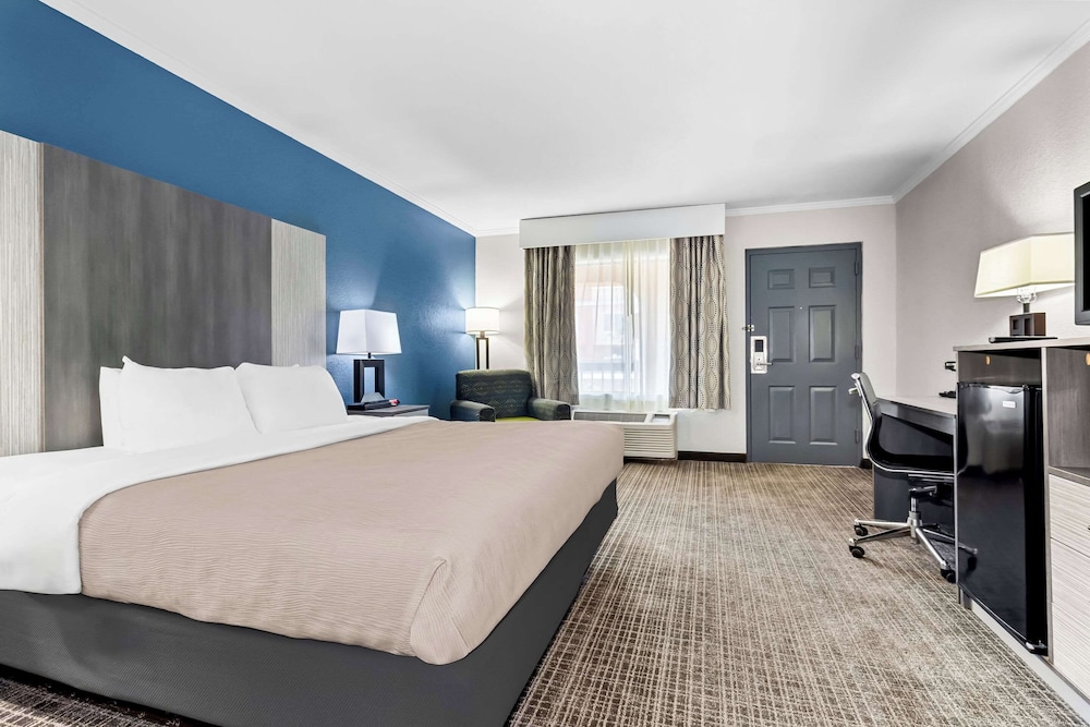 Quality Inn & Suites Florence Civic Center - photo 11