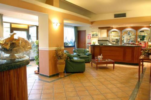 Meridiano in Naples, Italy