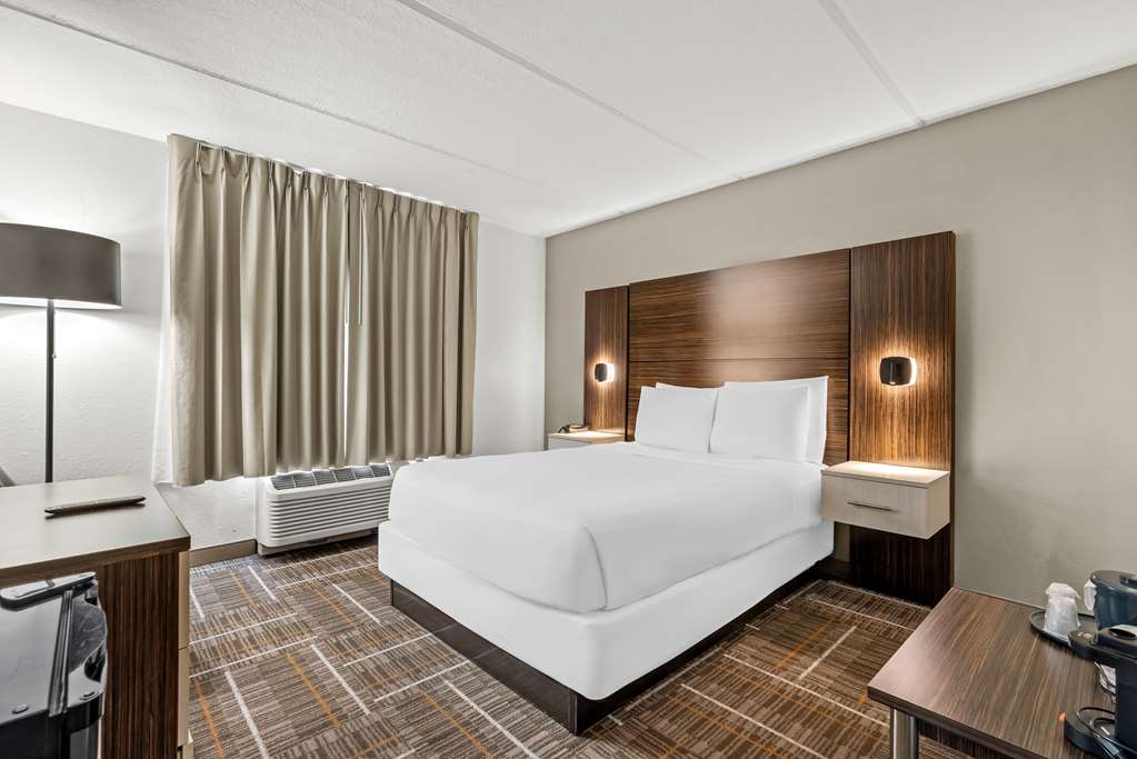 Sonesta Essential Orlando - photo 11