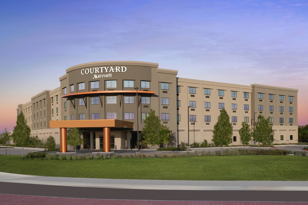 Courtyard by Marriott Austin Pflugerville and Pflugerville Conference Center - photo 2
