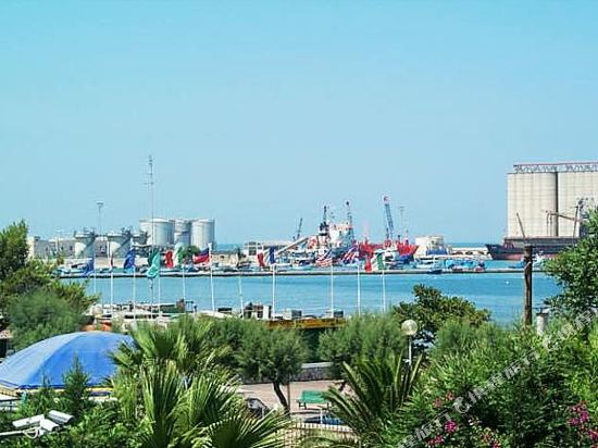 Itaca - last minute hotel in Barletta