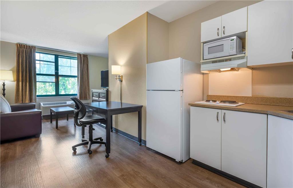 Extended Stay America Suites Philadelphia Plymouth Meeting E - photo 40