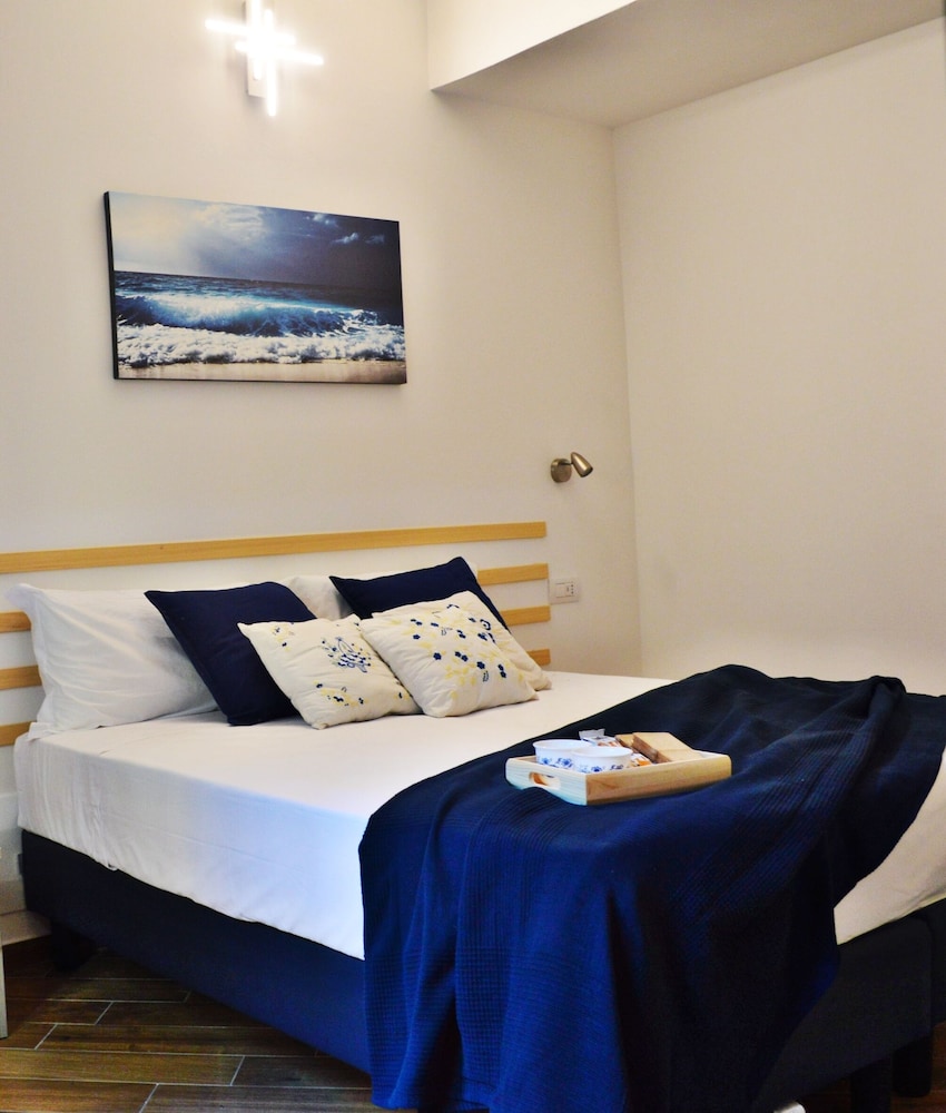 Sweet Night - last minute hotel in La Spezia